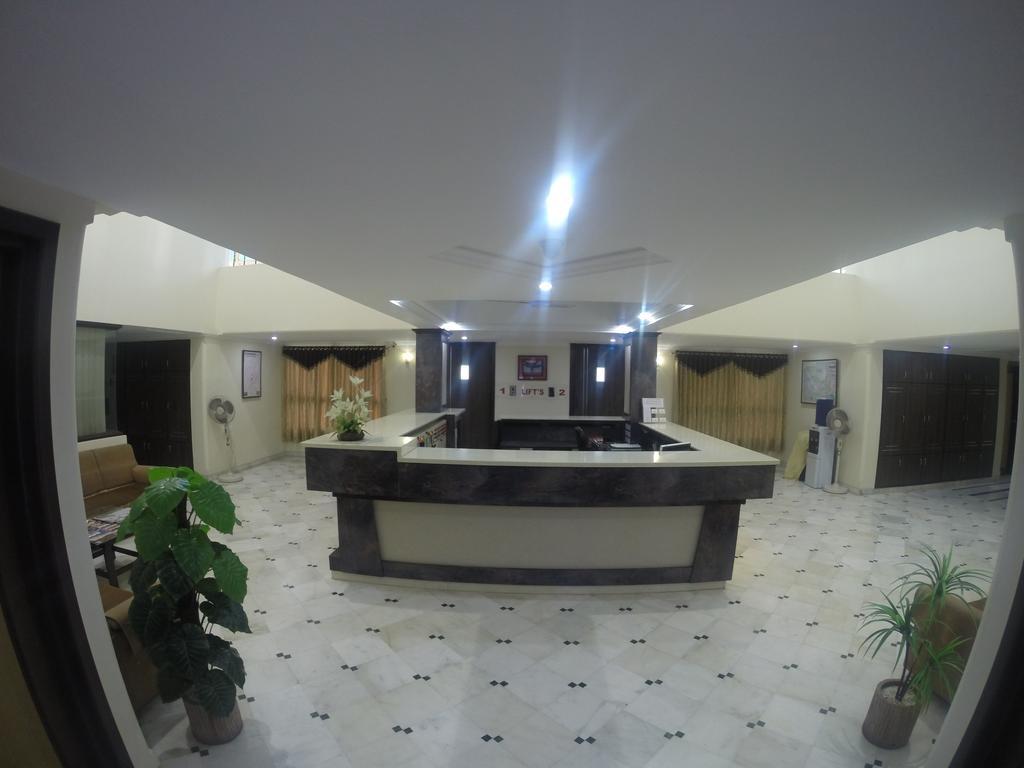 Hotel Alpha Vadodara Exterior photo